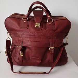 Elegant Brown Leather Travel Bag